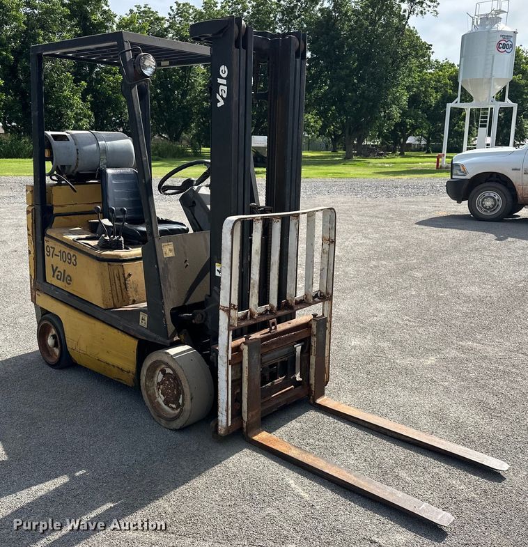 image for item NR9985 1997 Yale GLC035AFNUAE082 forklift