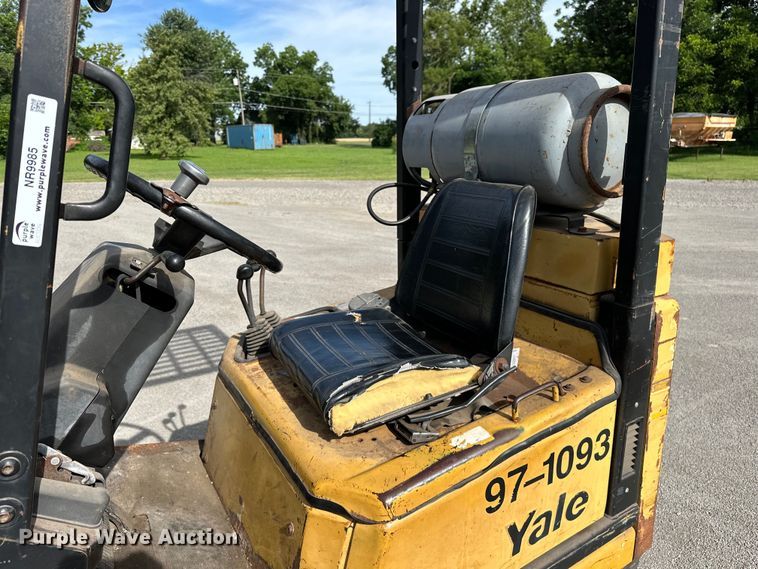 image for item NR9985 1997 Yale GLC035AFNUAE082 forklift