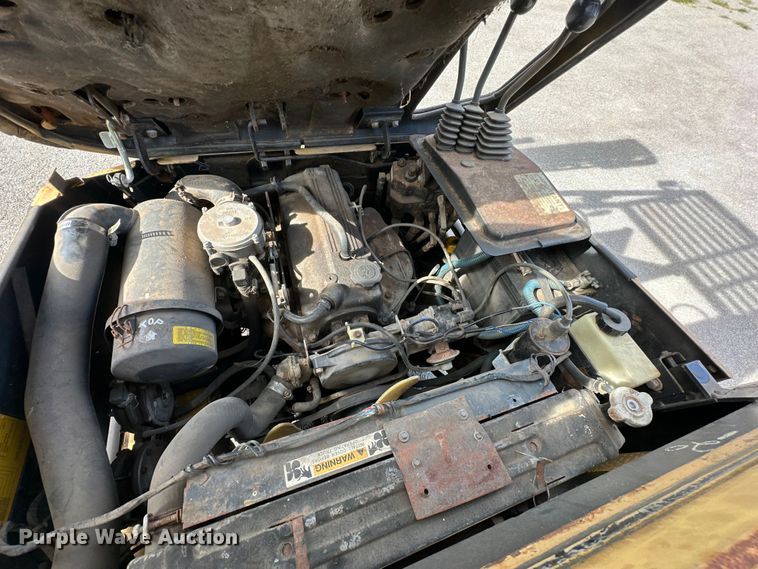 image for item NR9985 1997 Yale GLC035AFNUAE082 forklift