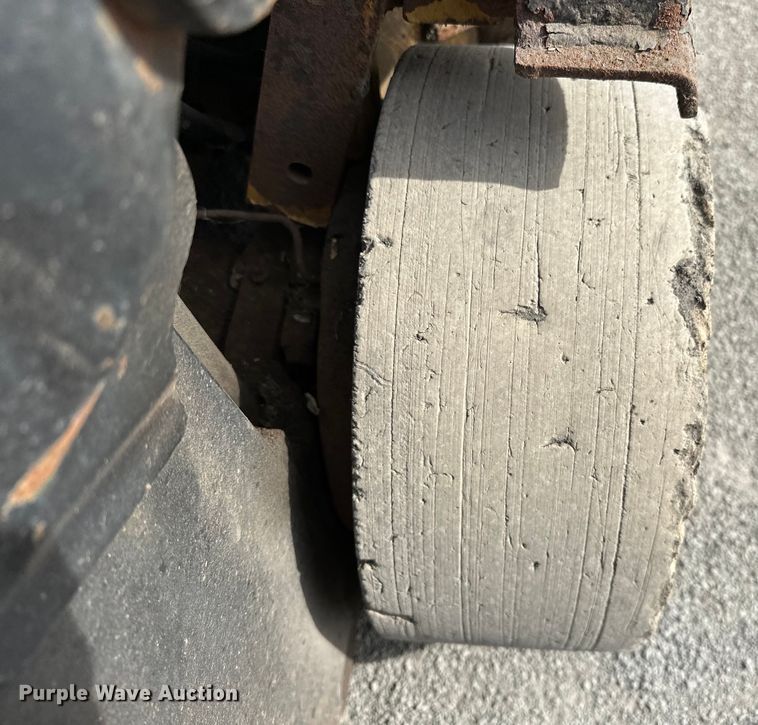 image for item NR9985 1997 Yale GLC035AFNUAE082 forklift