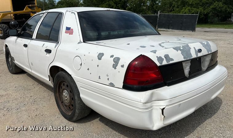 image for item NR9989 2008 Ford Crown Victoria  