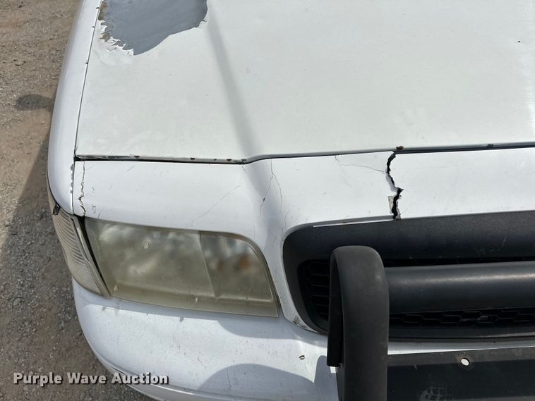 image for item NR9989 2008 Ford Crown Victoria  