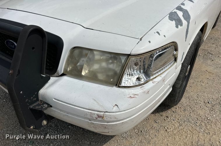 image for item NR9989 2008 Ford Crown Victoria  