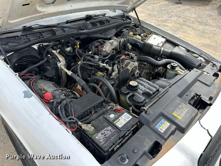 image for item NR9989 2008 Ford Crown Victoria  