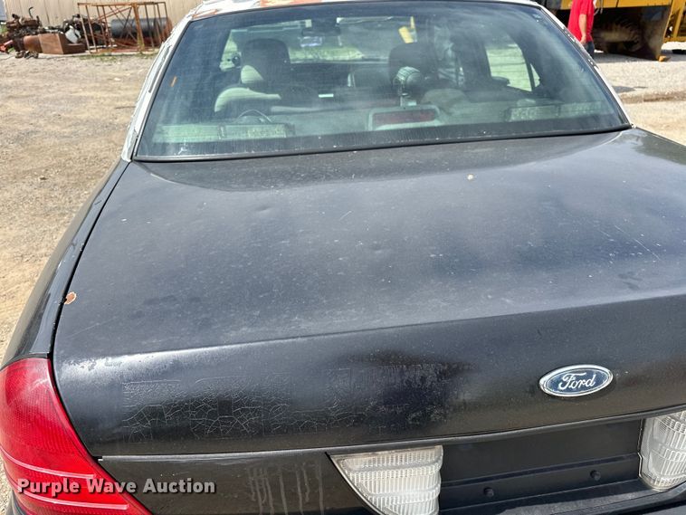 image for item NR9990 2007 Ford Crown Victoria  