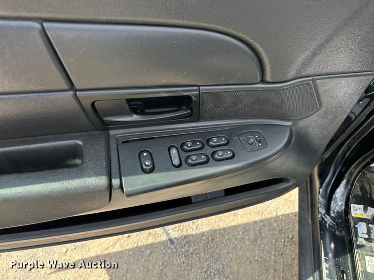 image for item NR9990 2007 Ford Crown Victoria  