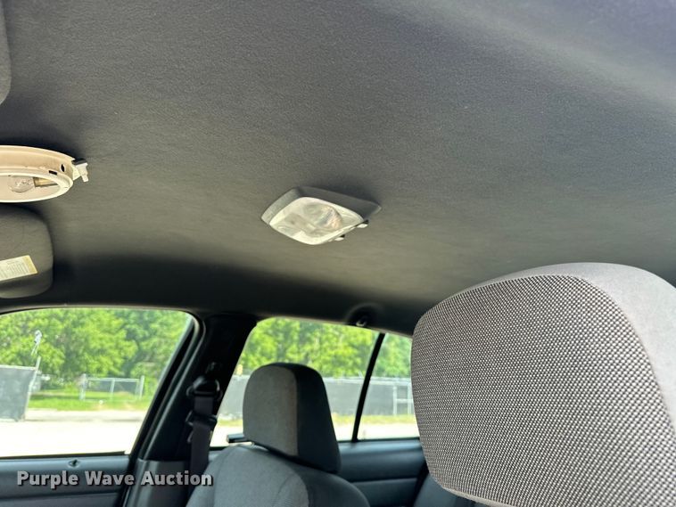 image for item NR9990 2007 Ford Crown Victoria  