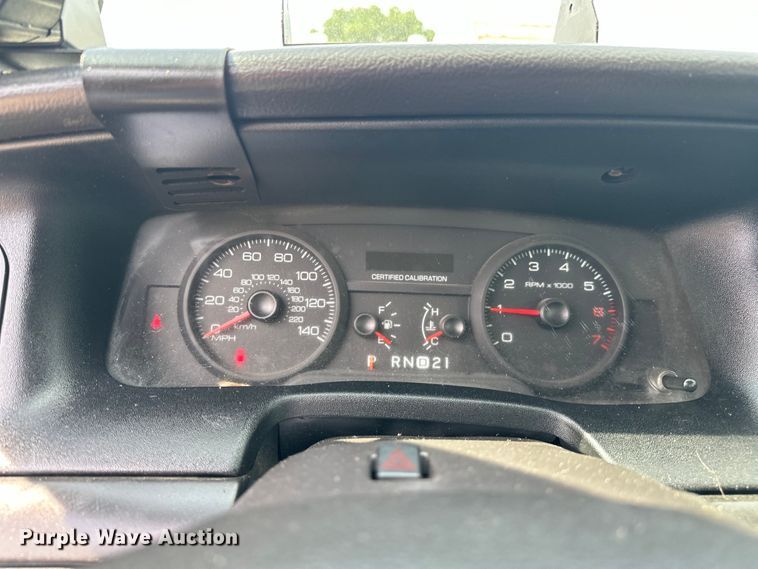 image for item NR9990 2007 Ford Crown Victoria  