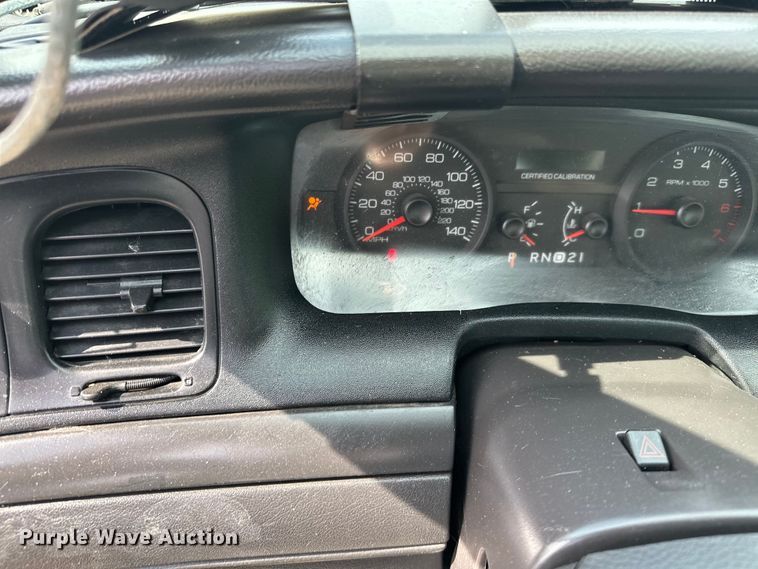 image for item NR9990 2007 Ford Crown Victoria  