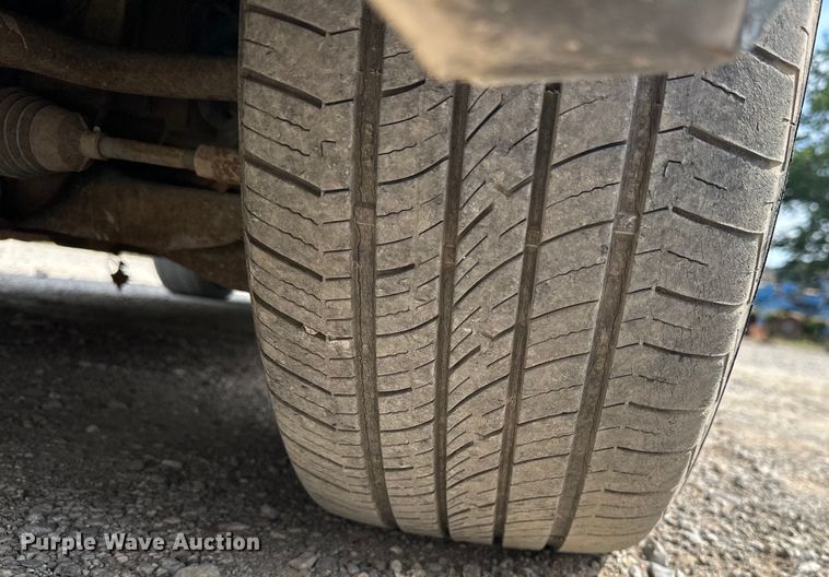 image for item NR9990 2007 Ford Crown Victoria  