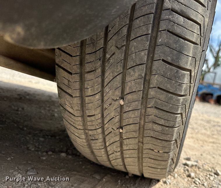 image for item NR9990 2007 Ford Crown Victoria  