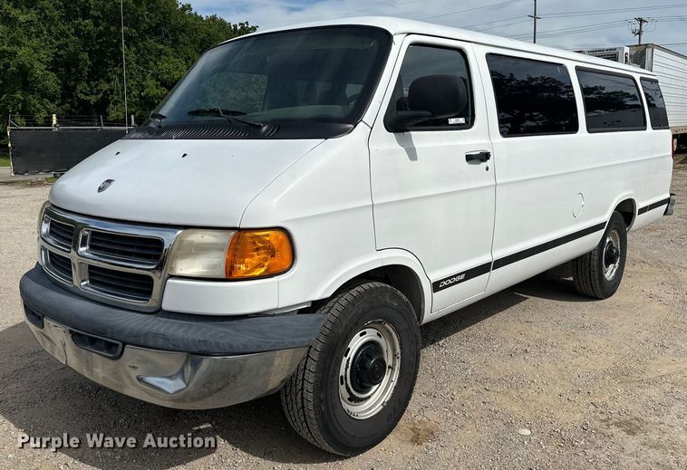 image for item NR9992 2002 Dodge  Ram Wagon B3500 van