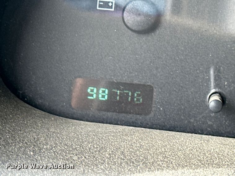 image for item NR9992 2002 Dodge  Ram Wagon B3500 van