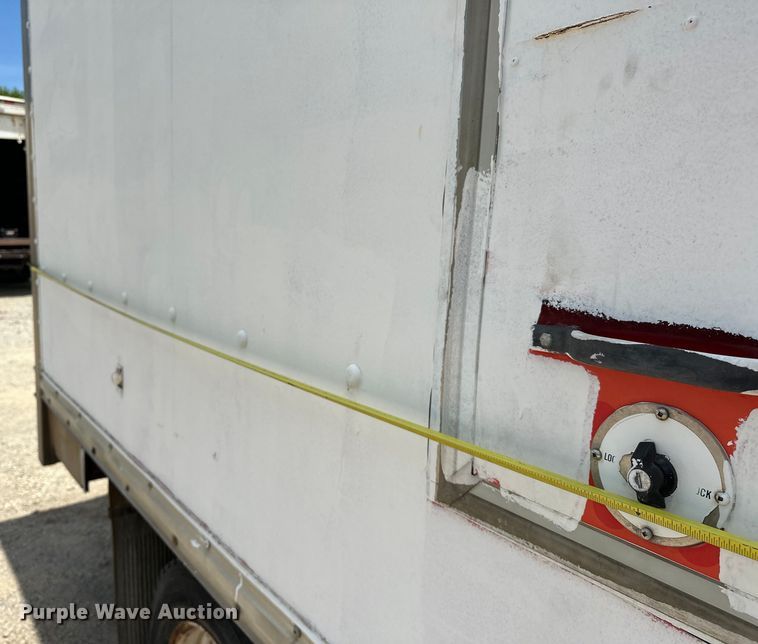 image for item NR9997 2009 International  CF600 paper shredder truck 