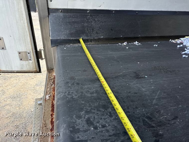 image for item NR9997 2009 International  CF600 paper shredder truck 