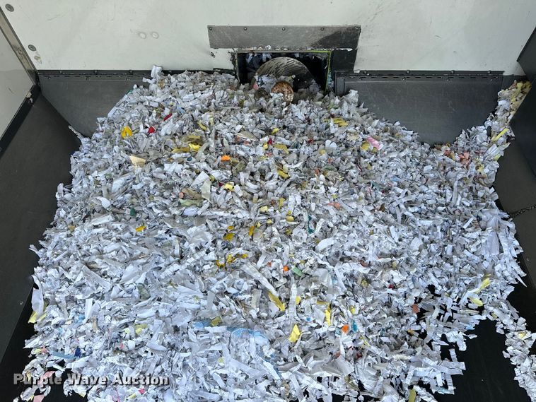 image for item NR9997 2009 International  CF600 paper shredder truck 