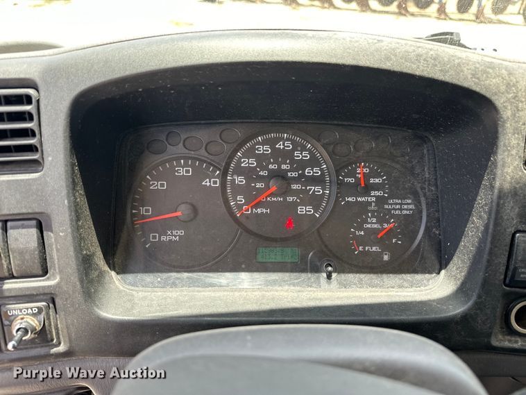 image for item NR9997 2009 International  CF600 paper shredder truck 