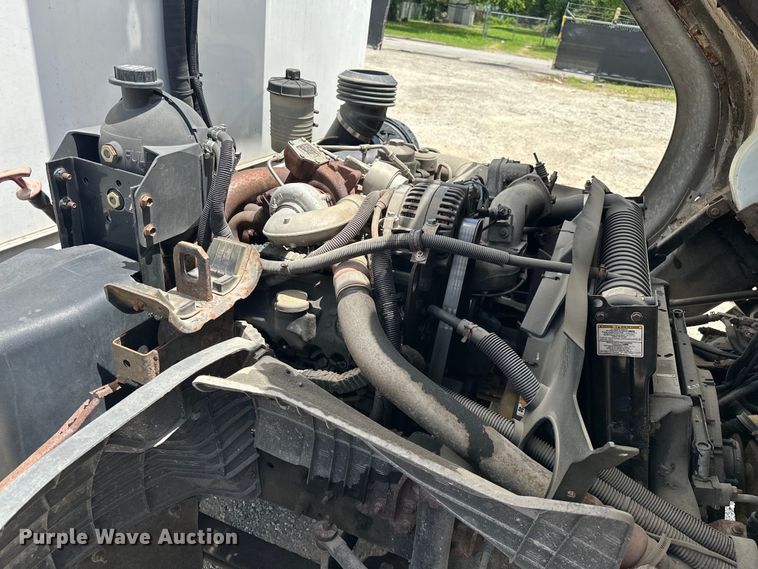 image for item NR9997 2009 International  CF600 paper shredder truck 