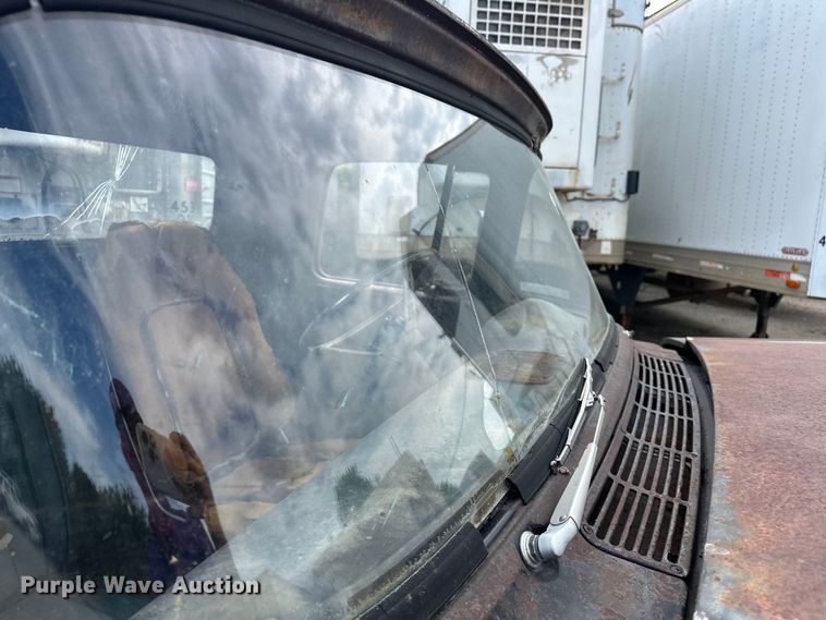 image for item NR9998 1959 Ford F100 pickup truck