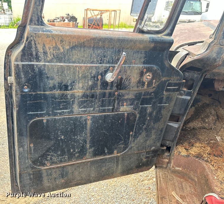 image for item NR9998 1959 Ford F100 pickup truck