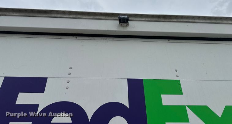 image for item NT9365 2015 GMC Savana G3500 delivery truck