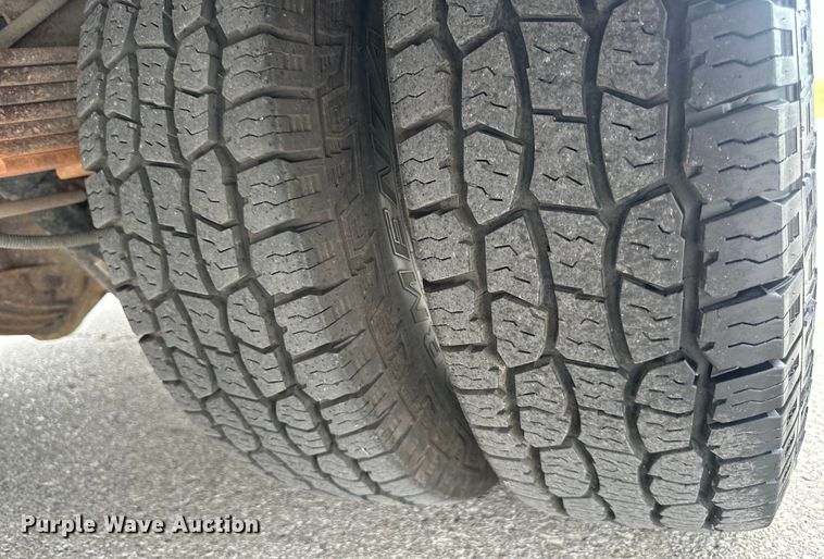 image for item NT9365 2015 GMC Savana G3500 delivery truck