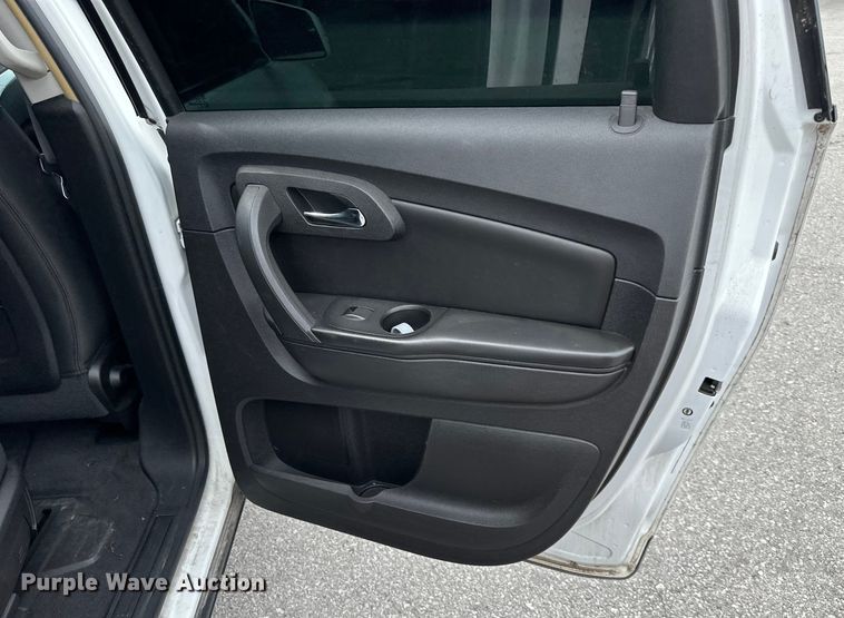 image for item NT9367 2009 Chevrolet  Traverse LT SUV