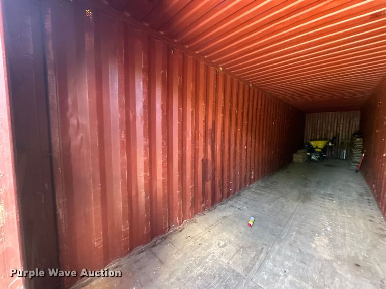 image for item NT9379 2004 CIMC 40' shipping container