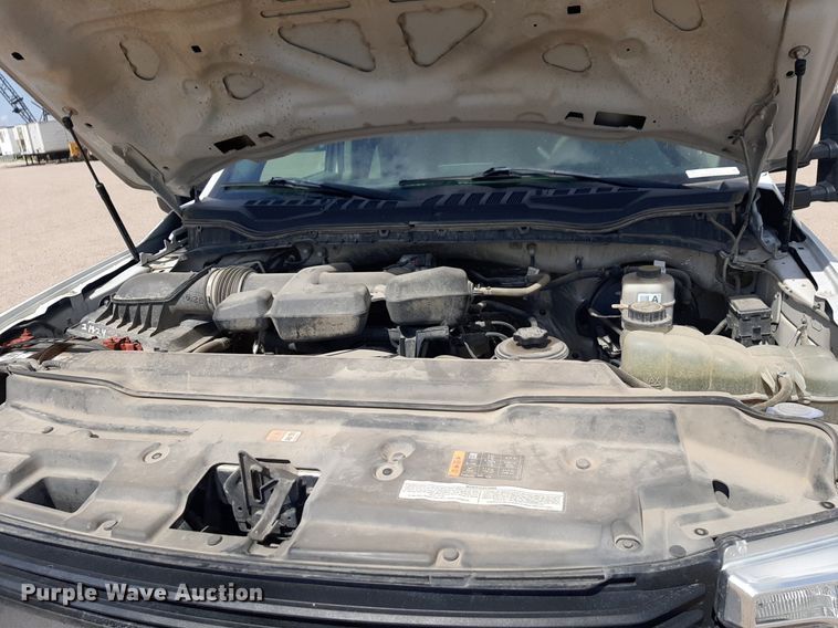 image for item NU9818 2019 Ford F250 Super Duty XL SuperCab pickup truck