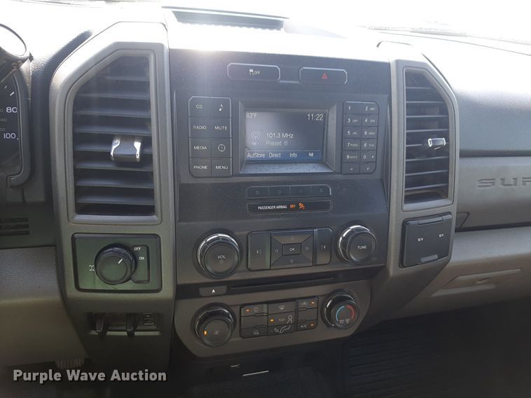 image for item NU9819 2018 Ford F250 Super Duty XL SuperCab pickup truck