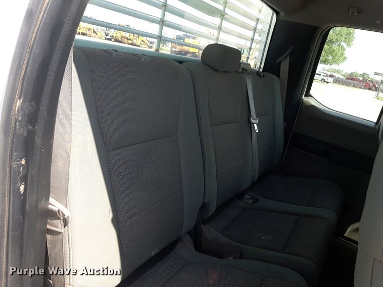 image for item NU9819 2018 Ford F250 Super Duty XL SuperCab pickup truck