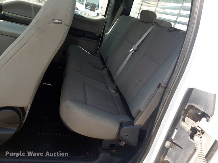 image for item NU9819 2018 Ford F250 Super Duty XL SuperCab pickup truck