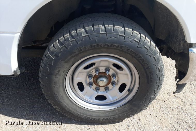 image for item NU9819 2018 Ford F250 Super Duty XL SuperCab pickup truck