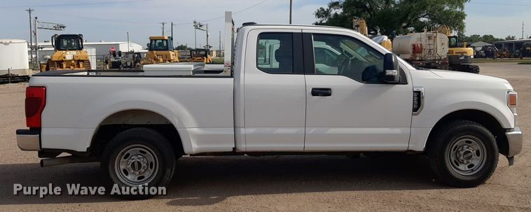 image for item NU9822 2020 Ford F250 Super Duty XL SuperCab pickup truck