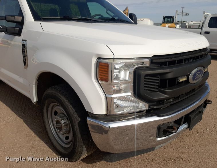 image for item NU9822 2020 Ford F250 Super Duty XL SuperCab pickup truck