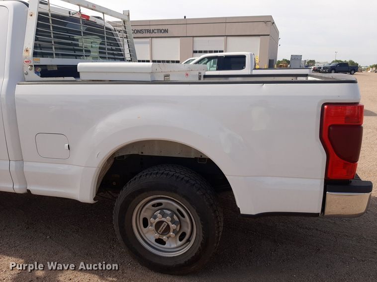image for item NU9822 2020 Ford F250 Super Duty XL SuperCab pickup truck