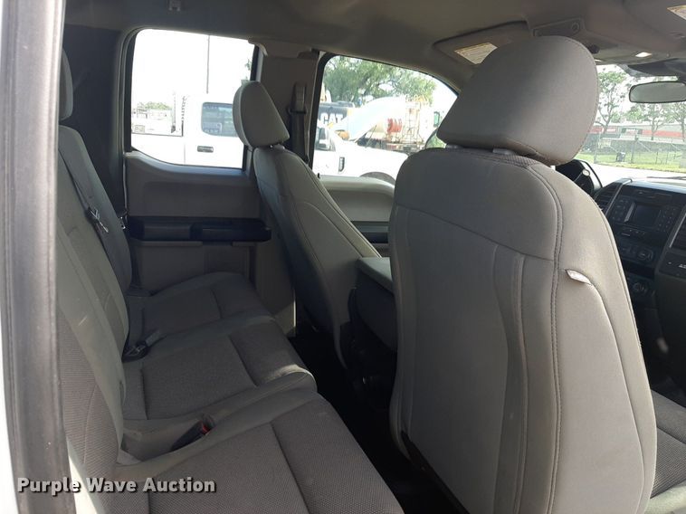 image for item NU9822 2020 Ford F250 Super Duty XL SuperCab pickup truck