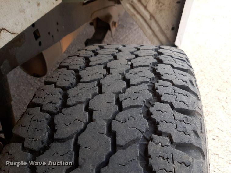 image for item NU9822 2020 Ford F250 Super Duty XL SuperCab pickup truck