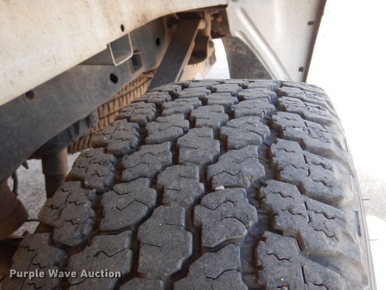 image for item NU9823 2018 Ford F250 Super Duty XL SuperCab pickup truck