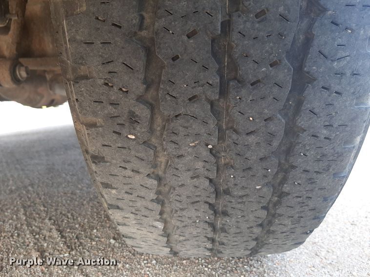 image for item NU9824 2019 Ford F250 Super Duty XL Crew Cab pickup truck