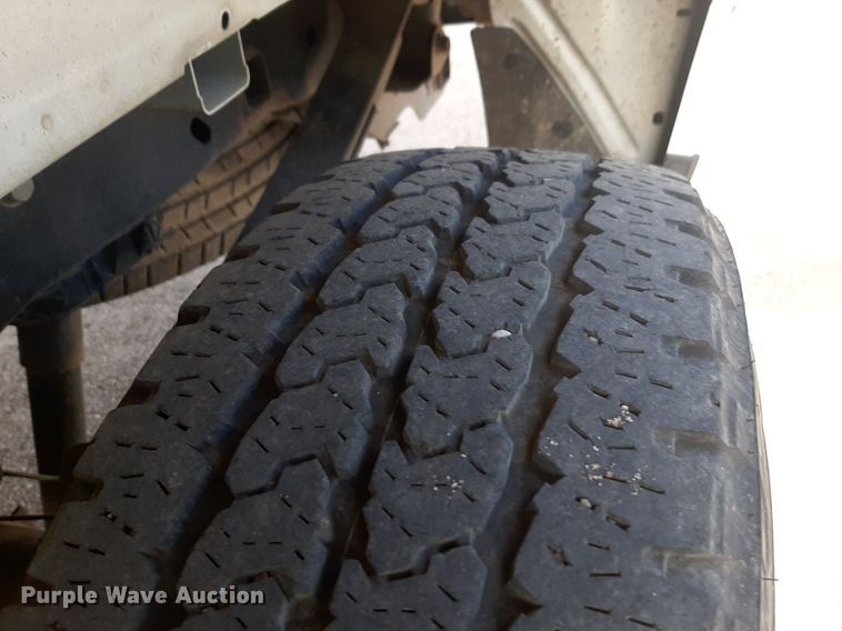 image for item NU9824 2019 Ford F250 Super Duty XL Crew Cab pickup truck