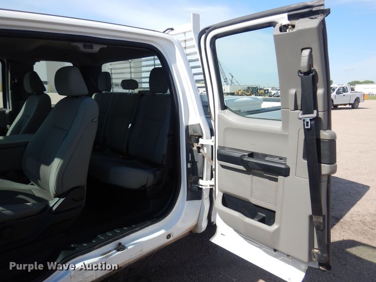 image for item NU9825 2020 Ford F250 Super Duty XL SuperCab pickup truck