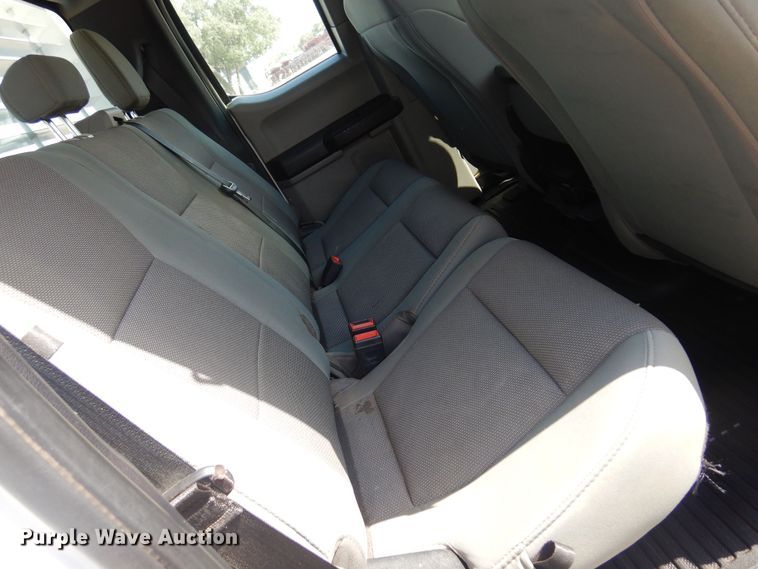 image for item NU9825 2020 Ford F250 Super Duty XL SuperCab pickup truck