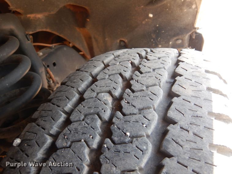 image for item NU9825 2020 Ford F250 Super Duty XL SuperCab pickup truck