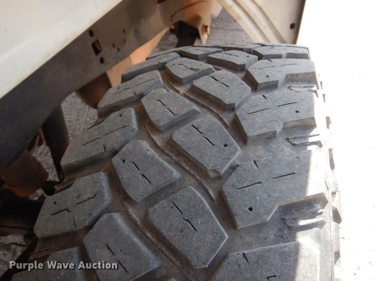 image for item NU9825 2020 Ford F250 Super Duty XL SuperCab pickup truck