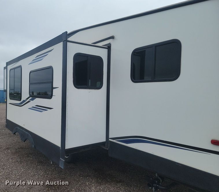 image for item NZ9826 2020 Keystone RV Springdale SG300FWBH20 camper