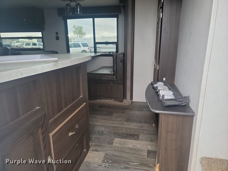 image for item NZ9826 2020 Keystone RV Springdale SG300FWBH20 camper