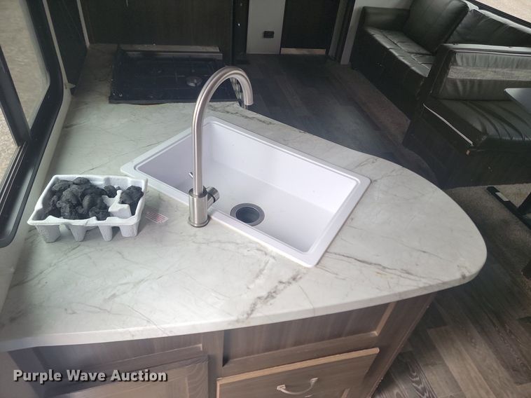 image for item NZ9826 2020 Keystone RV Springdale SG300FWBH20 camper