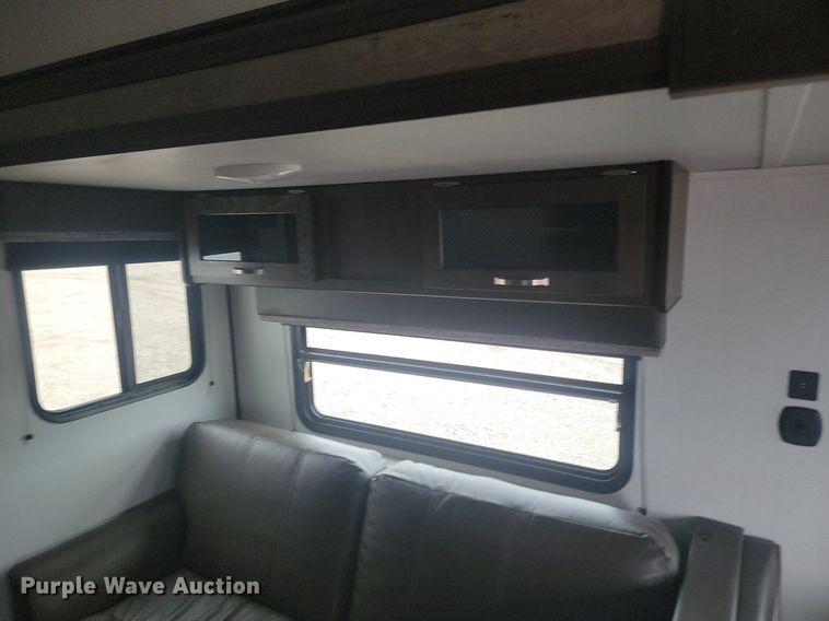 image for item NZ9826 2020 Keystone RV Springdale SG300FWBH20 camper