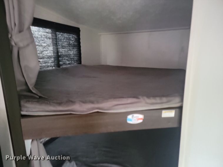 image for item NZ9826 2020 Keystone RV Springdale SG300FWBH20 camper